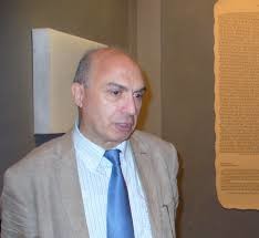 Prof. Mariano Apa - docente di Storia dell’Arte Moderna e di Storia dell’Arte Contemporanea a Roma presso l’Accademia di Belle Arti.